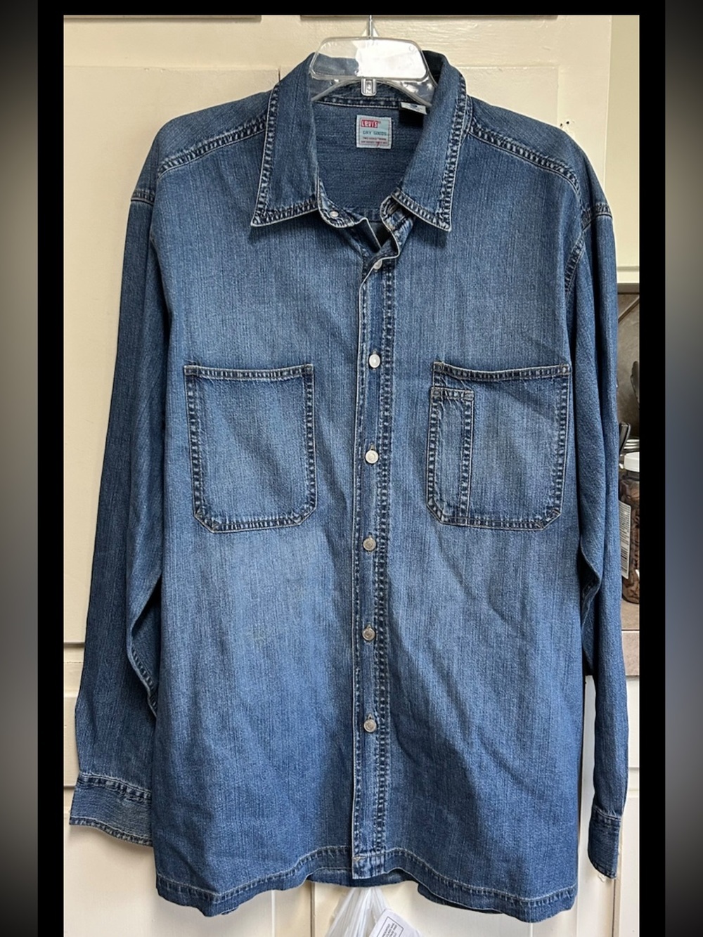 Vtg Levis Dry Goods Mens Shirt Size XL Blue Denim Long Sleeve Button Down Cotton